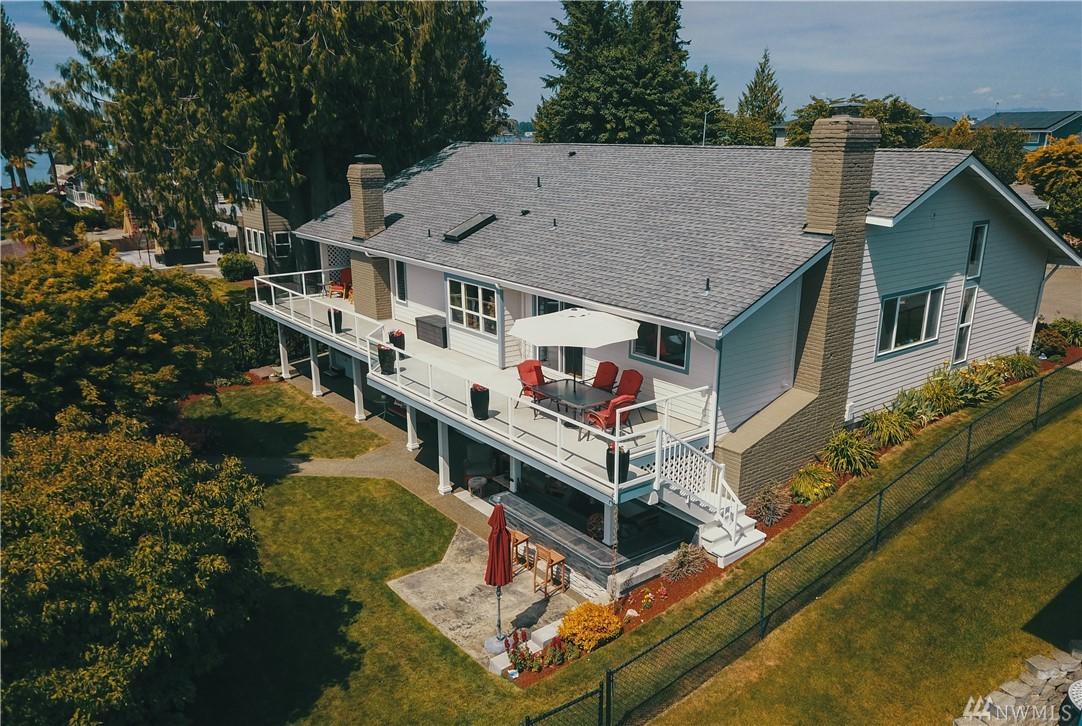 4428 185th Ave - Photo 1