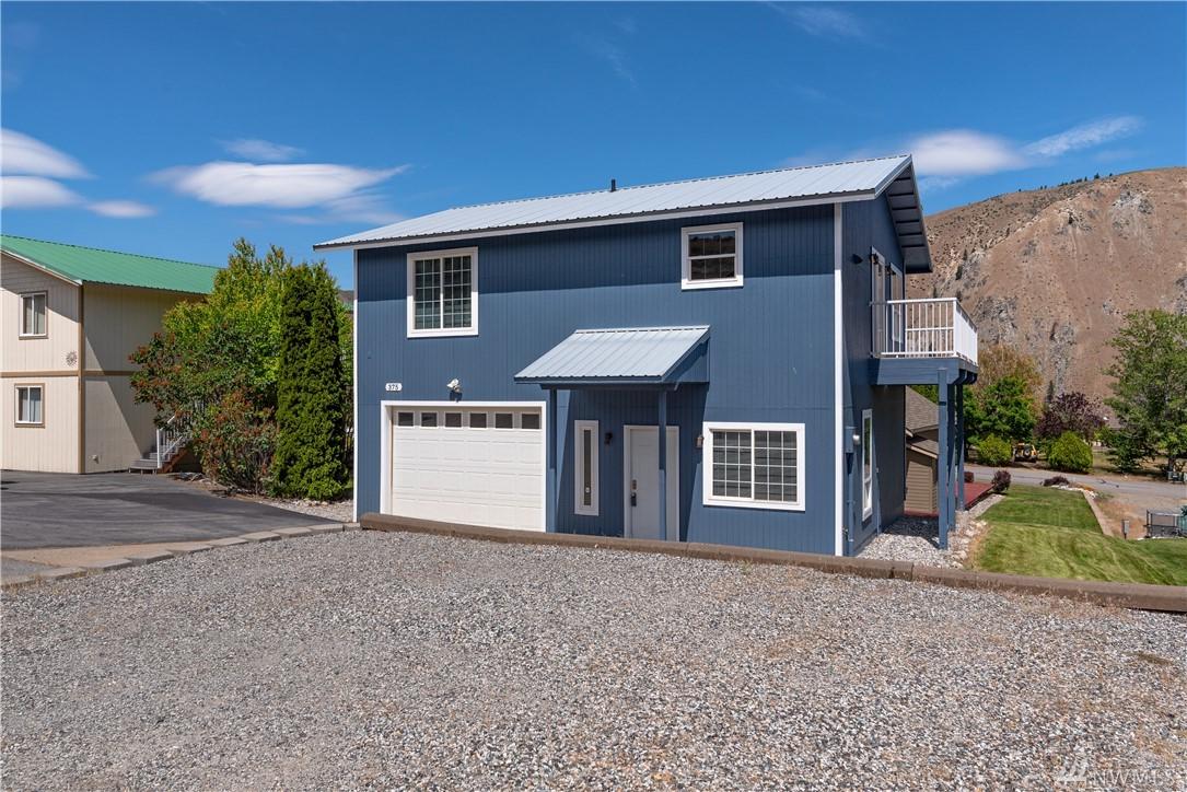 375 Emerson Dr - Photo 1