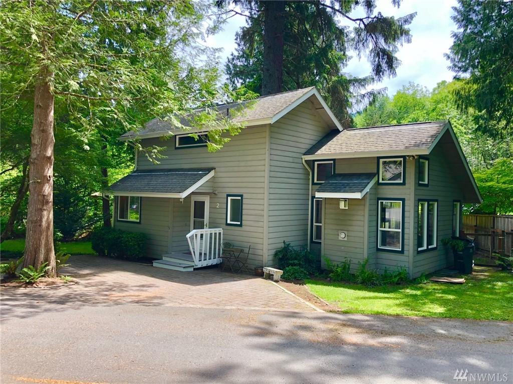 2 Baywood Ct - Photo 1