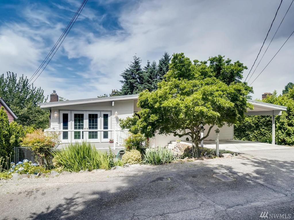 18235 46th Place - Photo 1