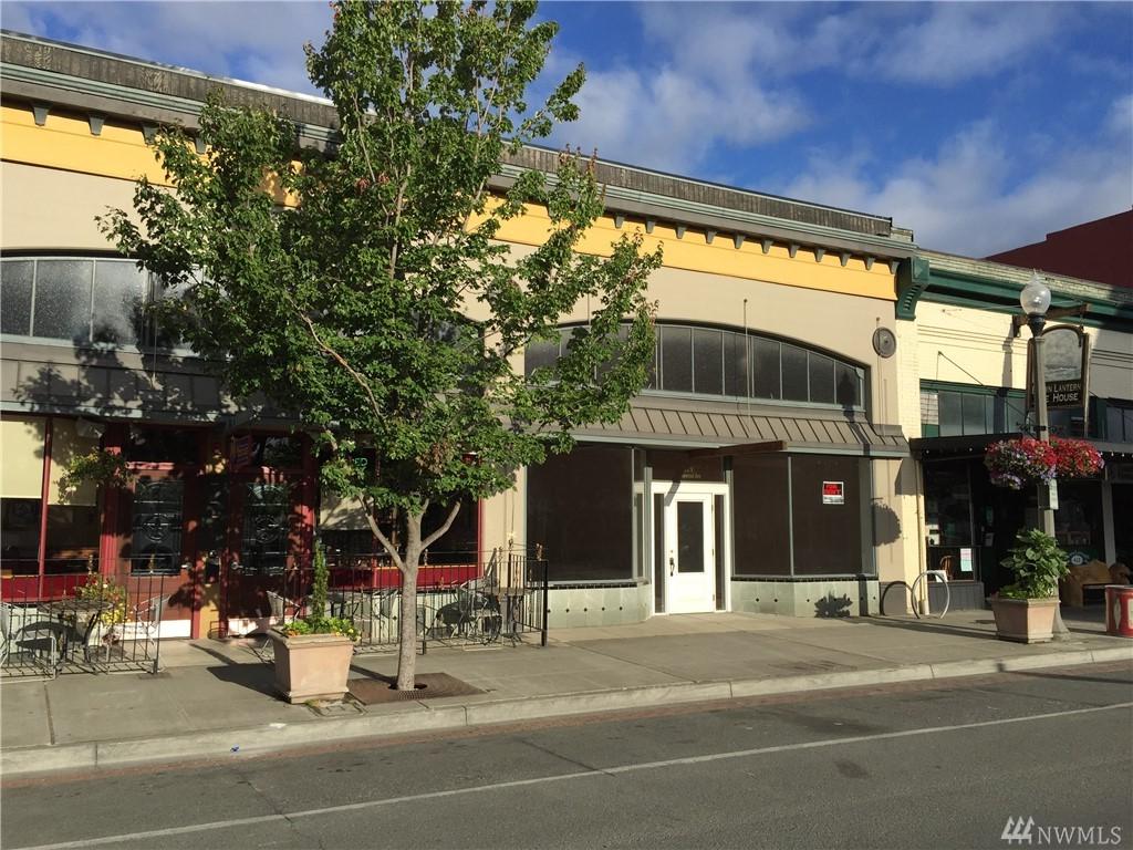 414 Commercial Ave - Photo 1