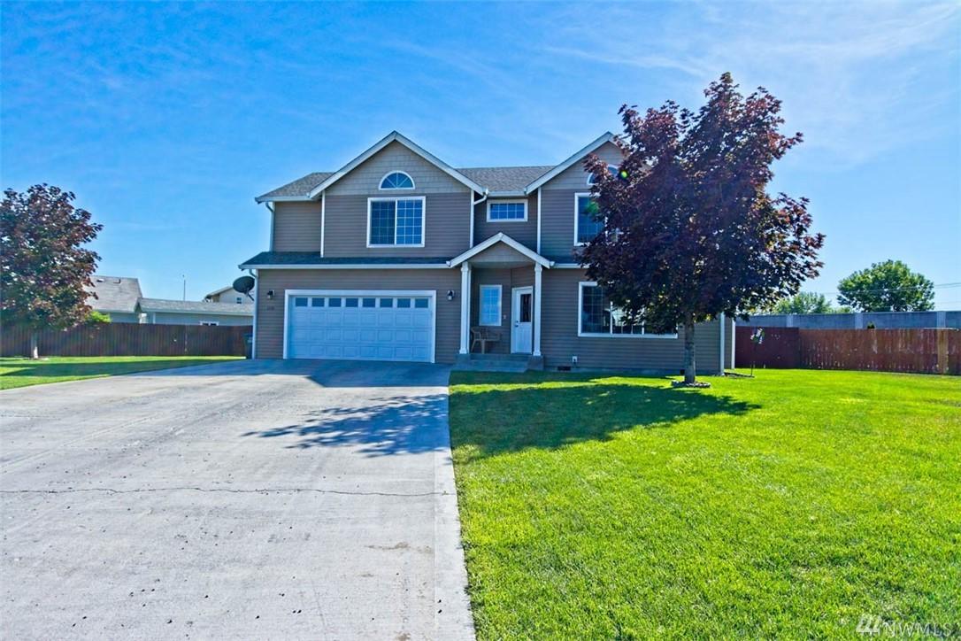 1331 Greens Loop Rd - Photo 1