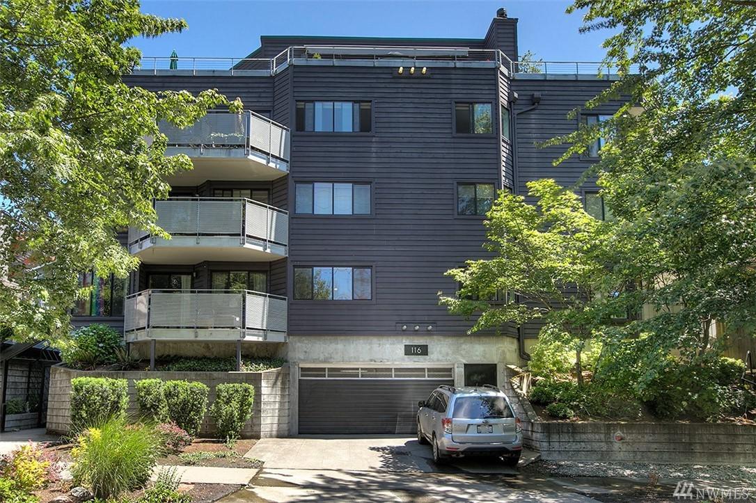 116 11th Ave - Photo 1