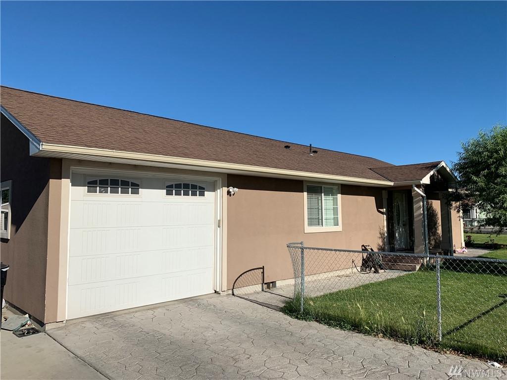 701 Mathew Ave - Photo 1