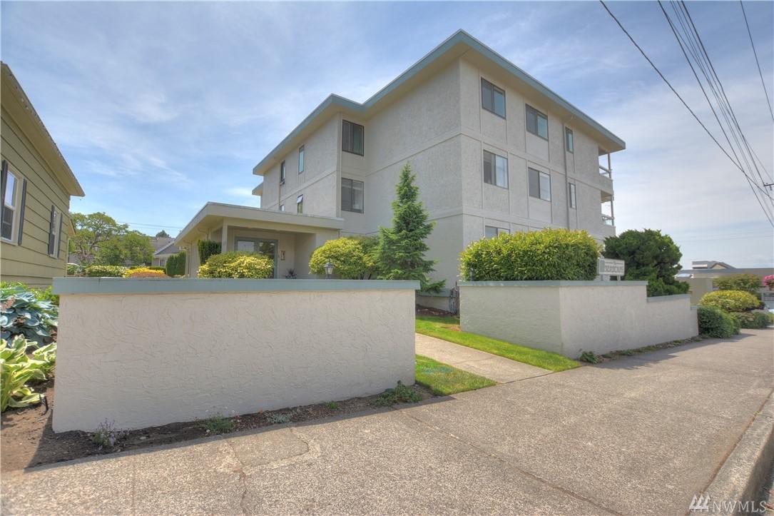 626 Main St - Photo 1