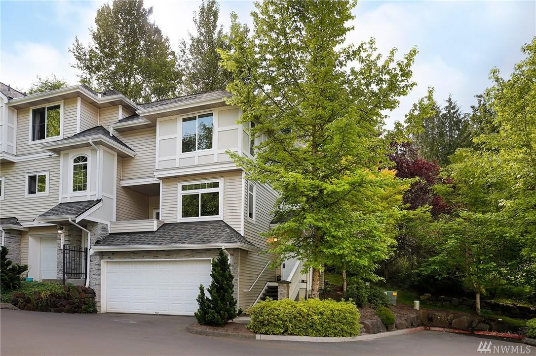 6773 Cougar Mountain Wy - Photo 1