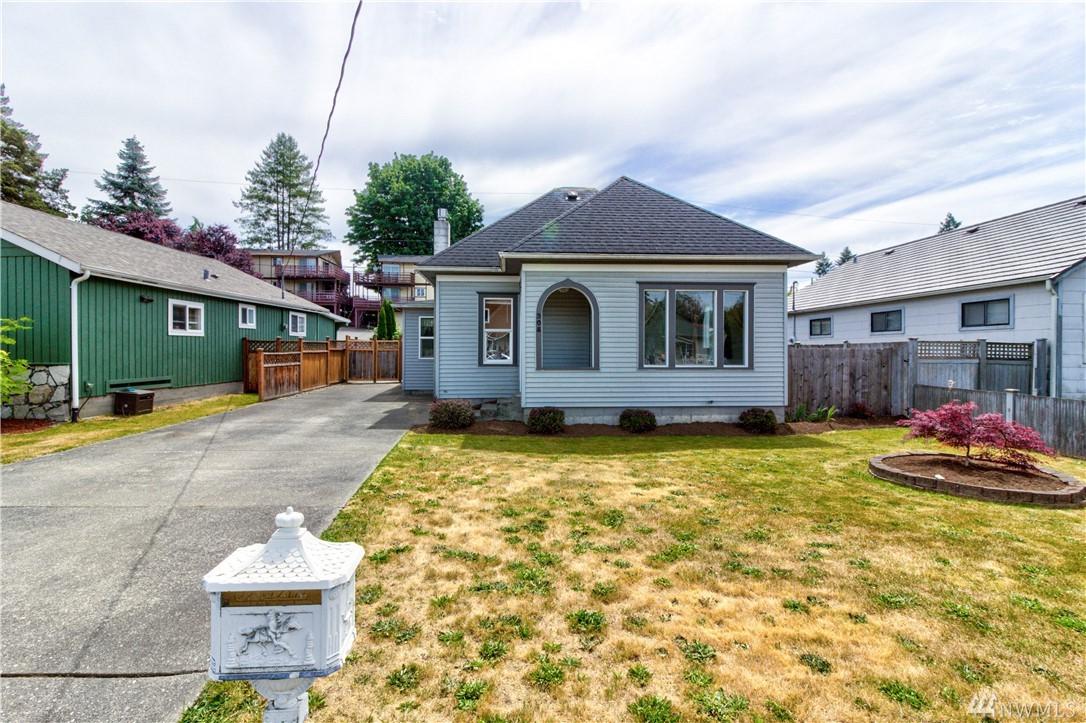 308 Gilman Ave - Photo 1