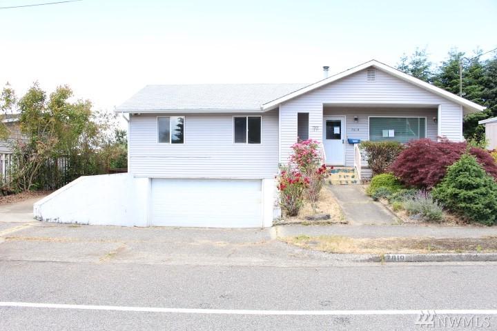 7019 17th St - Photo 1