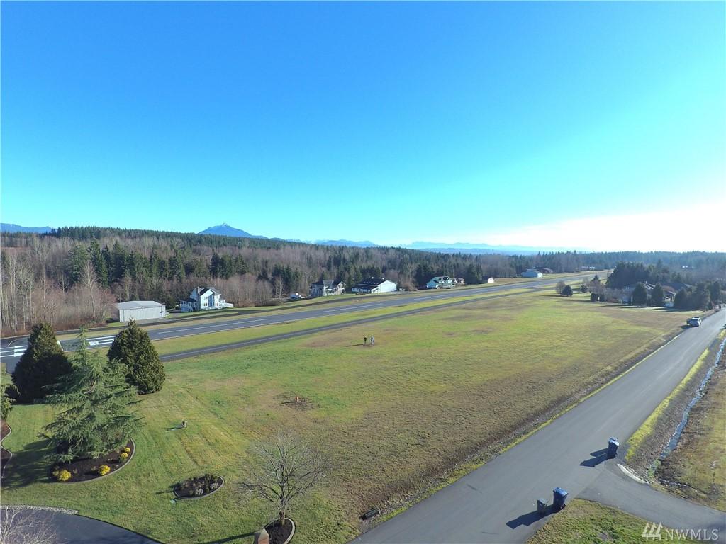 12727 123rd Ave - Photo 1