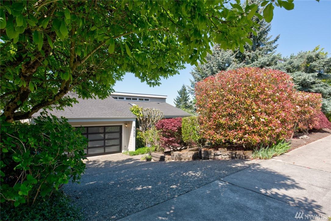 5525 Highland Drive - Photo 1