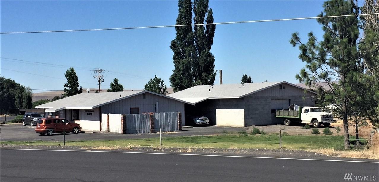 2780 Broadway Ave - Photo 1