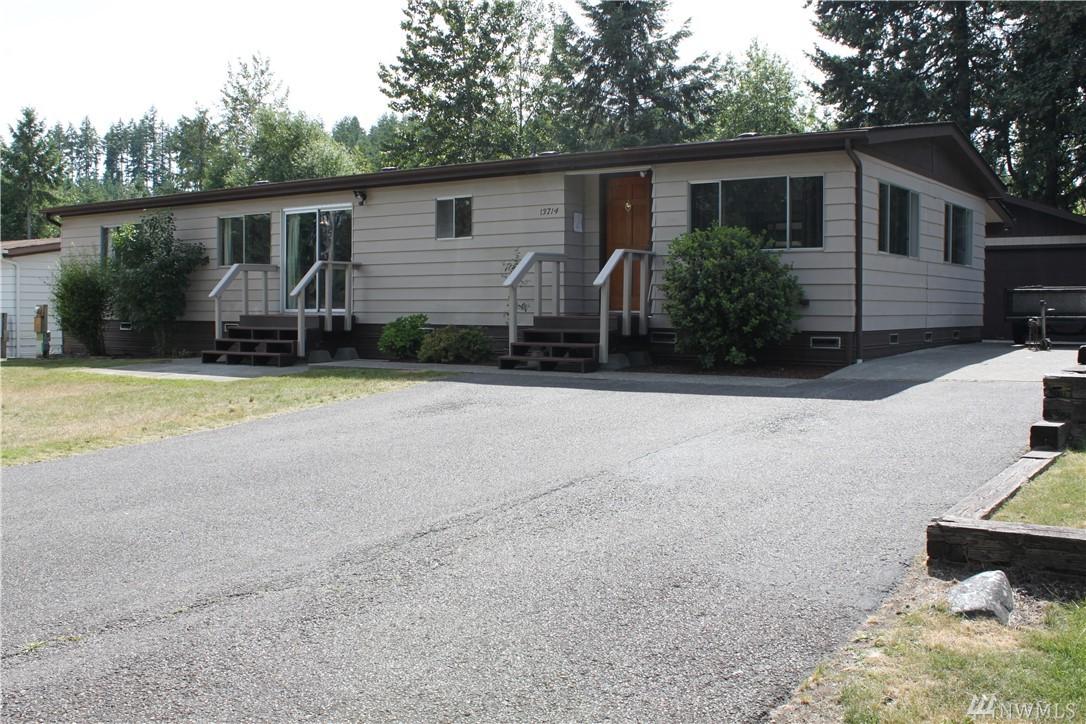 13714 215th Ave - Photo 1