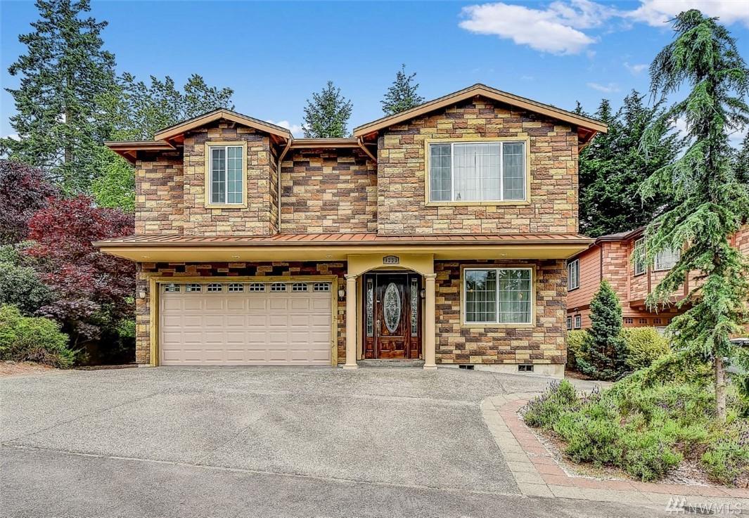 9233 124th Ave - Photo 1