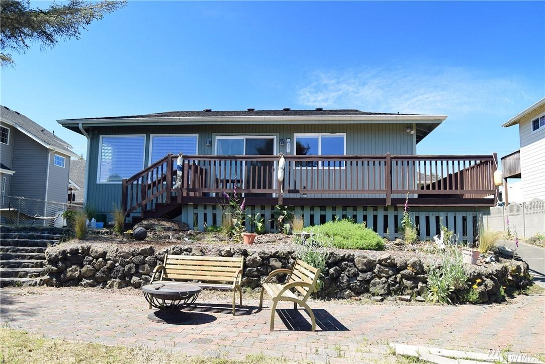 520 Point Brown Ave - Photo 1
