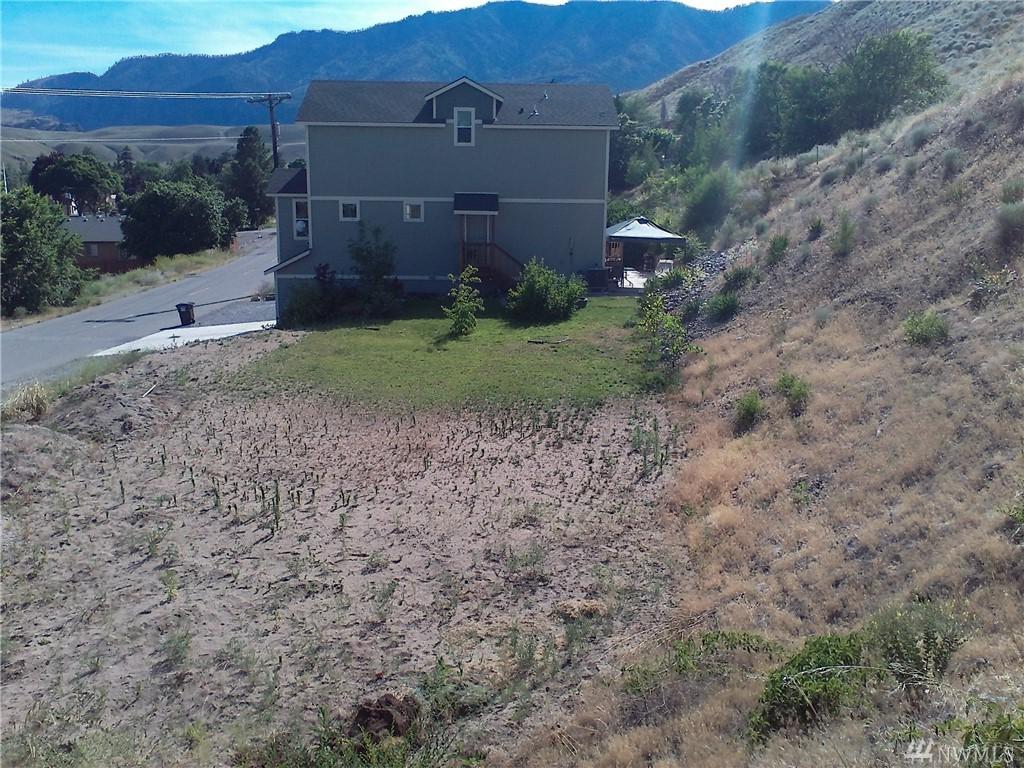 106 Ives St - Photo 1