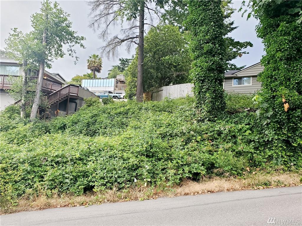 12915 78th Ave - Photo 1