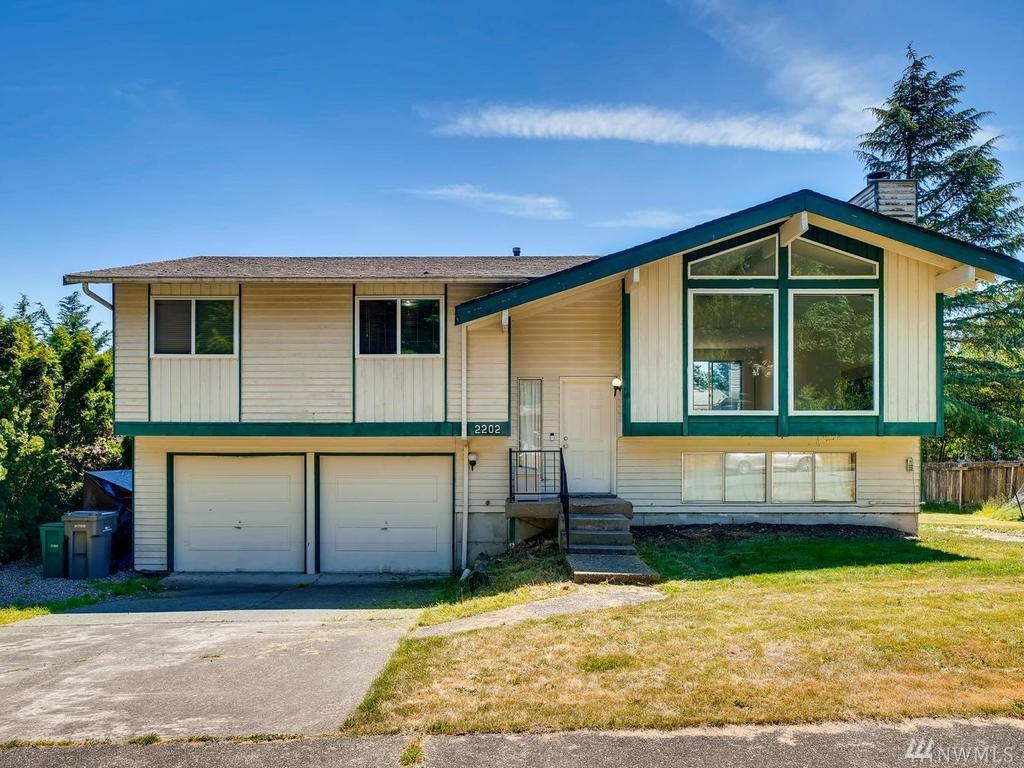 2202 W St - Photo 1