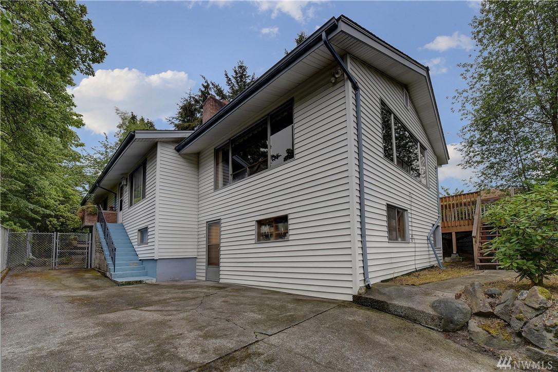 10223 Roosevelt Wy - Photo 1