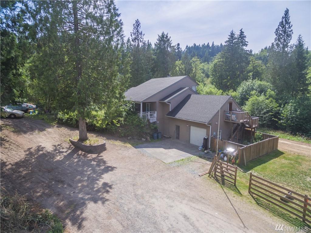 19910 162nd Ave - Photo 1