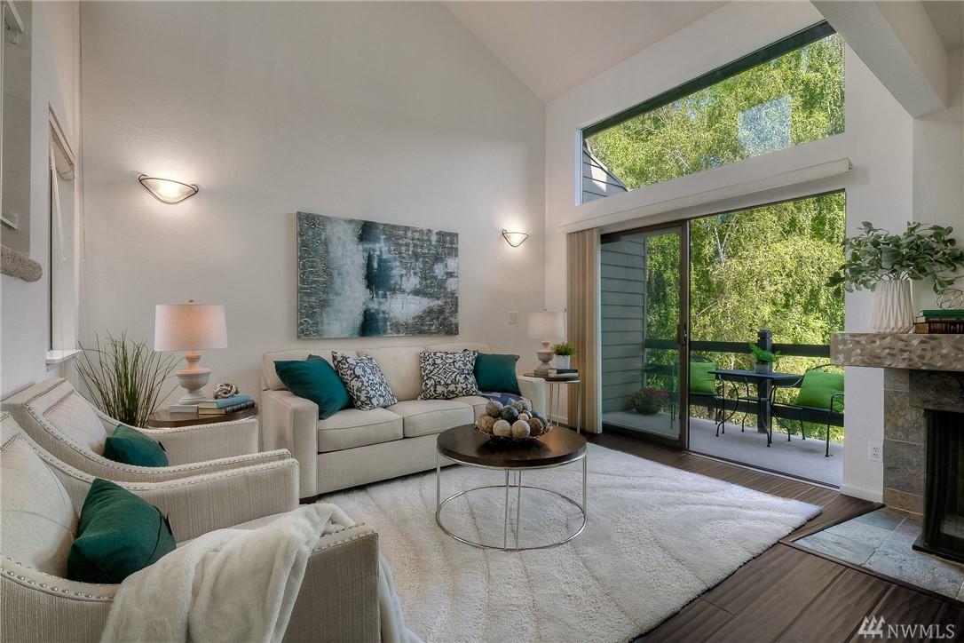7 Lake Bellevue Dr - Photo 1