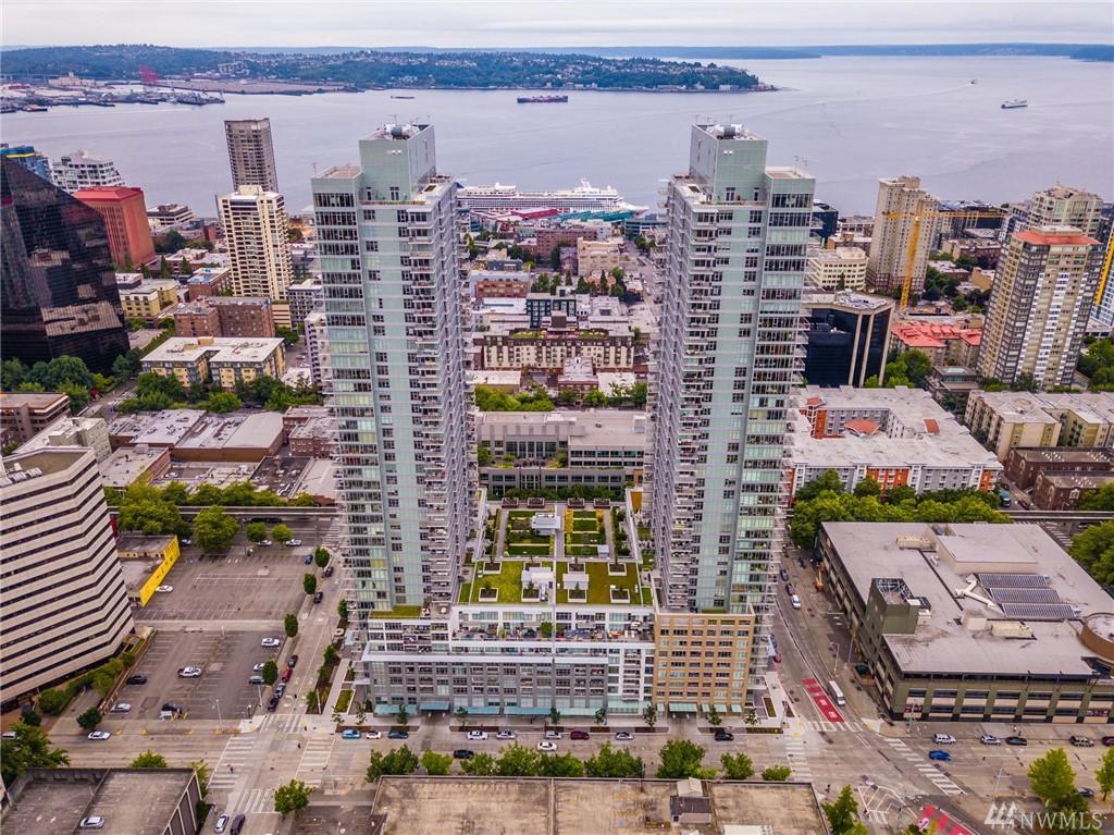 588 Bell - Photo 1