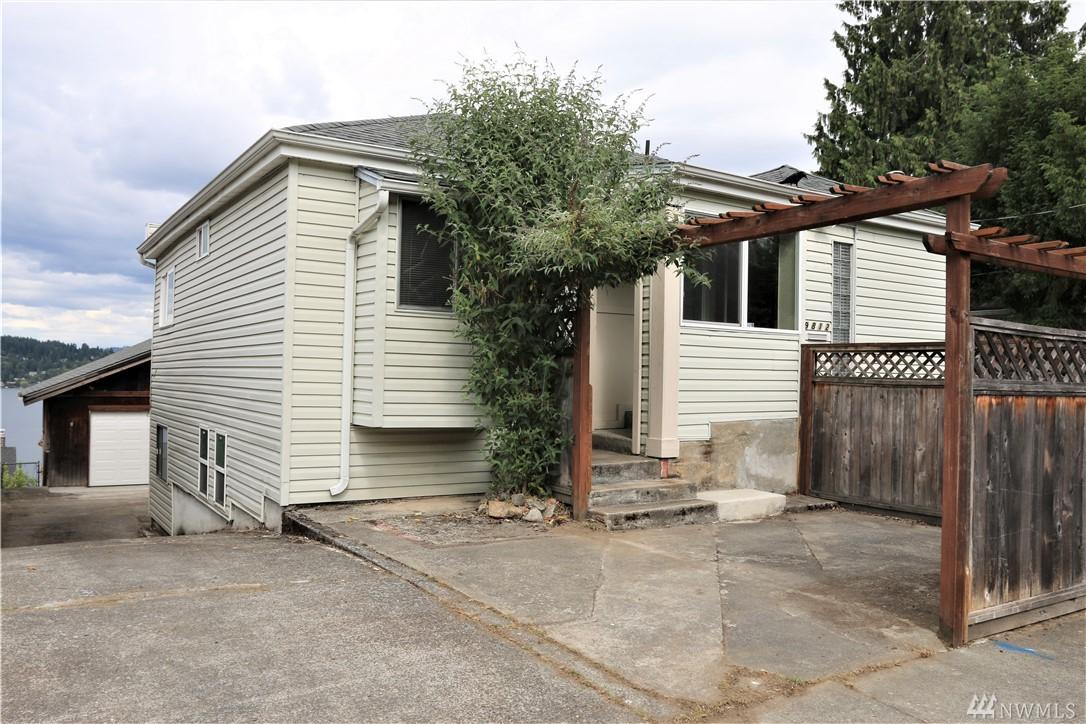 9812 Waters Ave - Photo 1