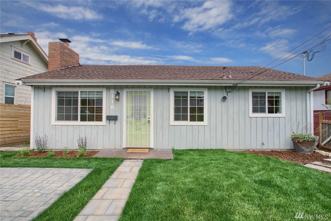8116 50th Ave - Photo 1
