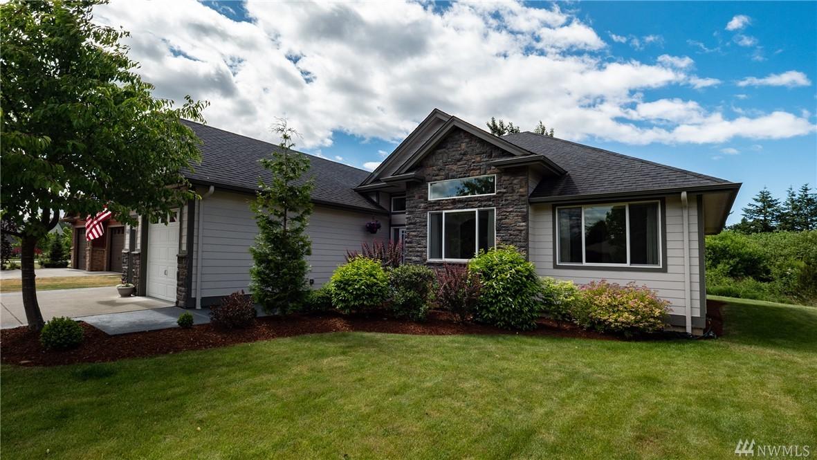 4411 Castlerock Dr - Photo 1