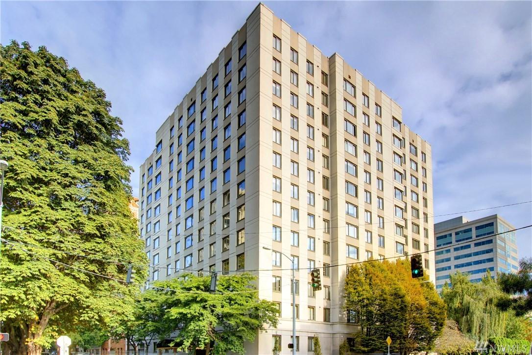 1105 Spring St - Photo 1