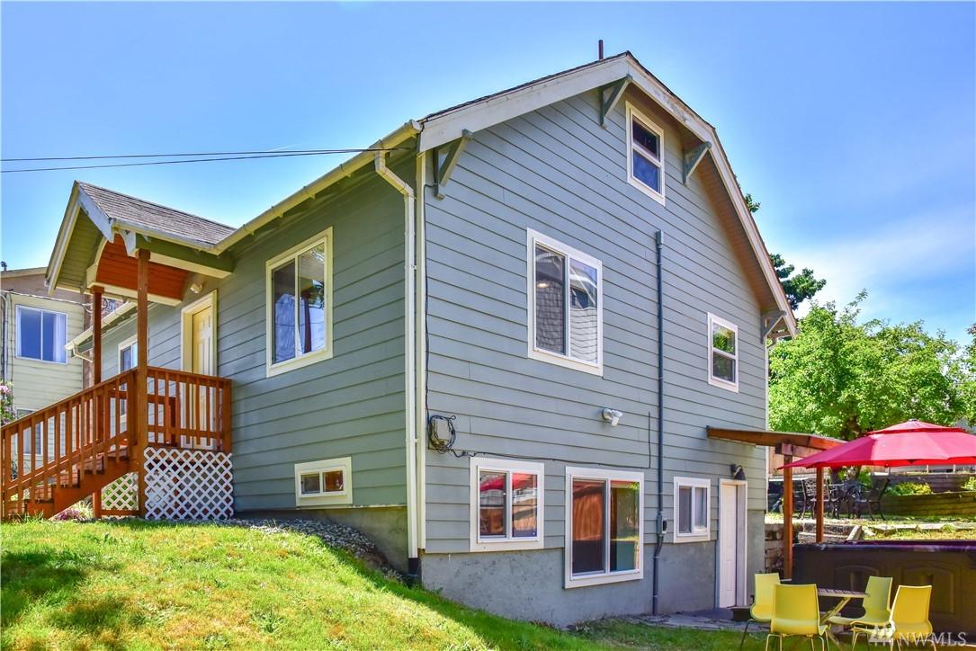 7309 35th Ave - Photo 1