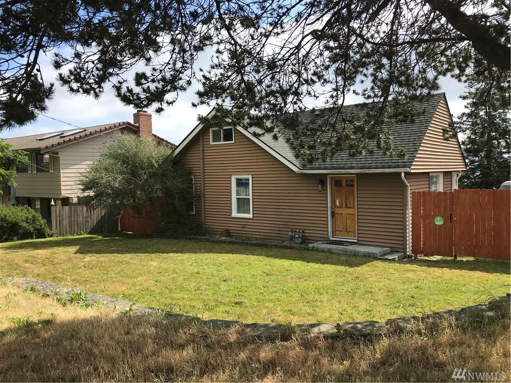 1518 22nd St - Photo 1