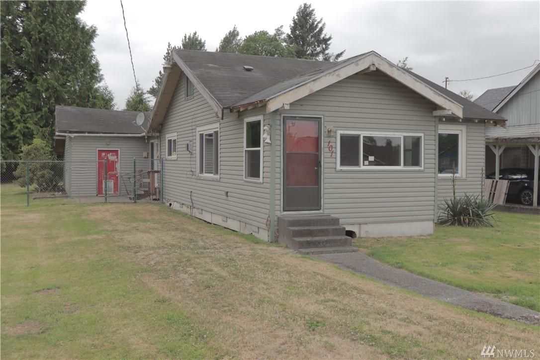 1017 Harding Rd - Photo 1