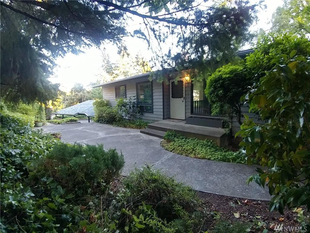 322 Parkhill Dr - Photo 1