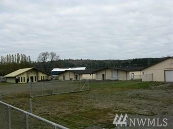 2600 Commercial Blvd - Photo 1