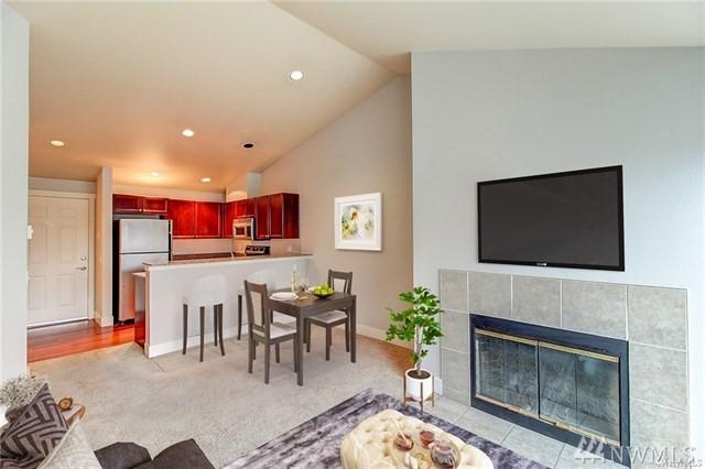 566 Prospect St - Photo 1