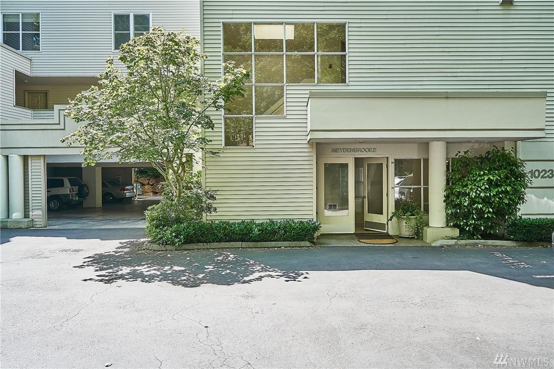 10237 3rd St - Photo 1