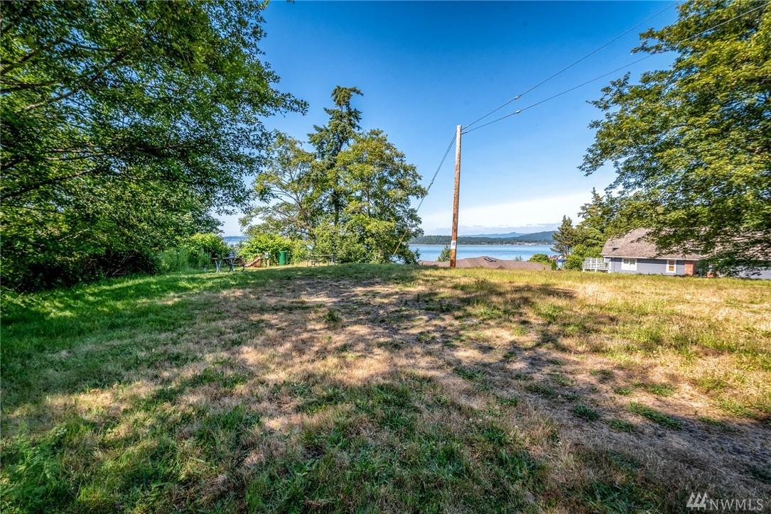 3518 Oakes Ave - Photo 1