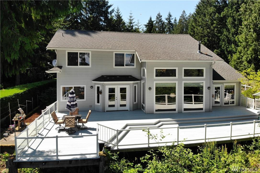 10915 Seaview Dr - Photo 1