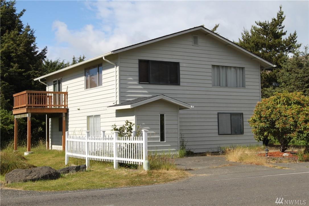889 Ocean Shores Blvd - Photo 1