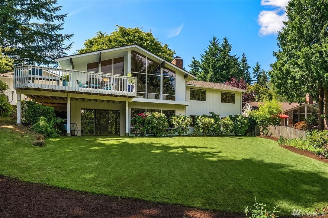 5708 92nd Ave - Photo 1