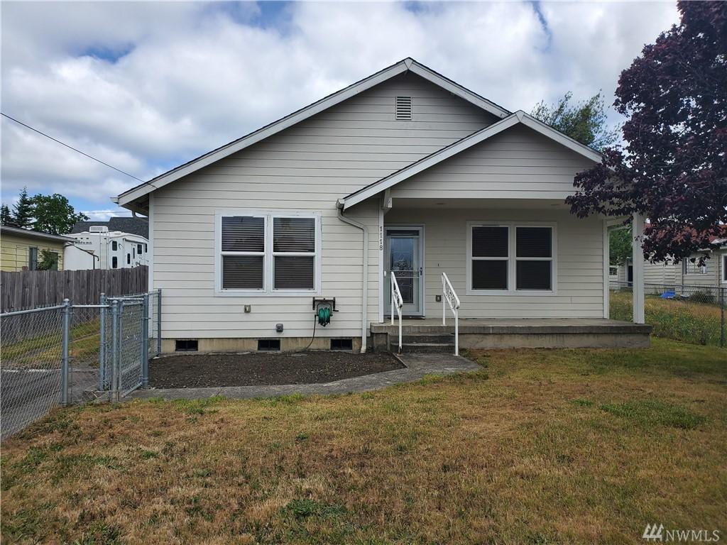 1118 Main St - Photo 1
