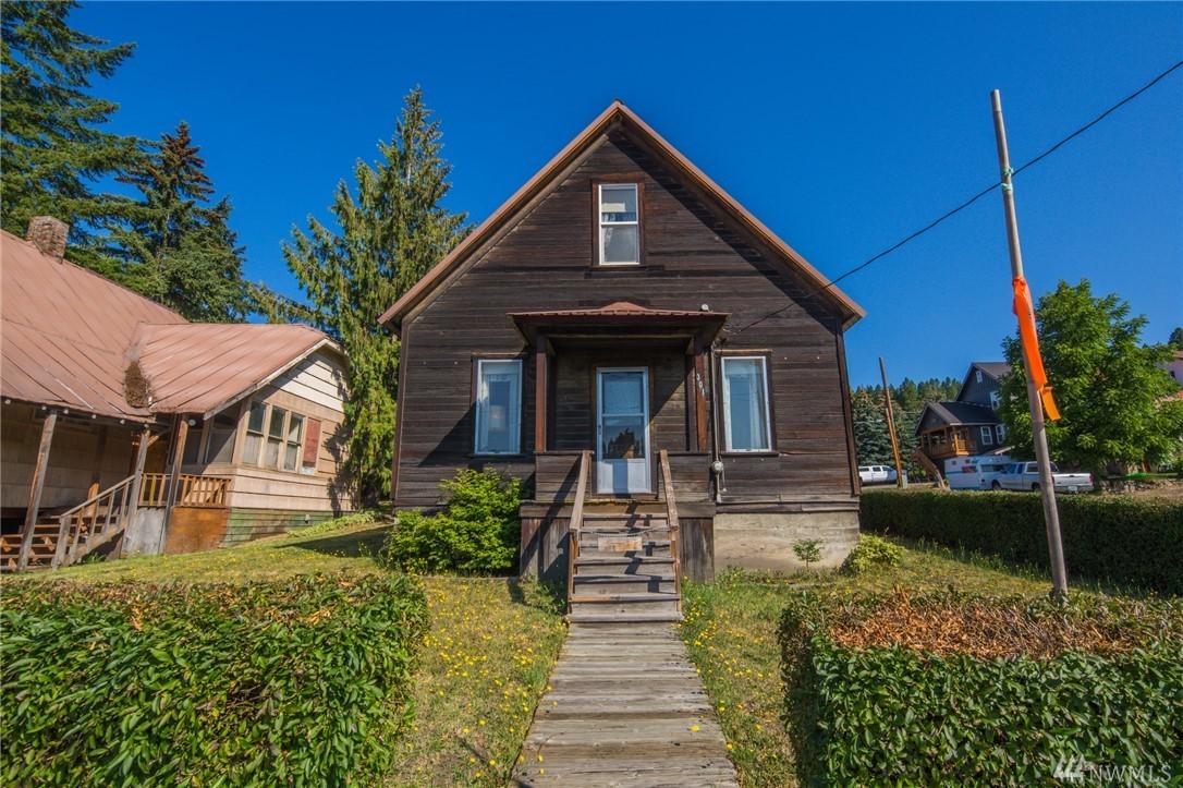 301 Utah Ave - Photo 1