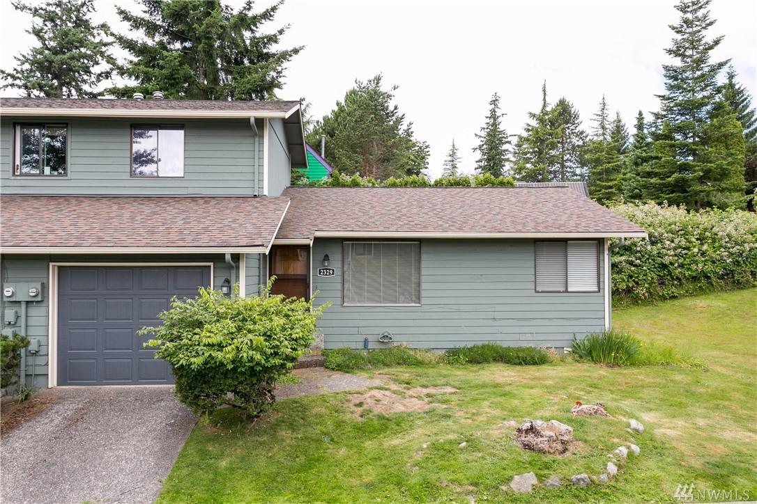2329 Fir St - Photo 1