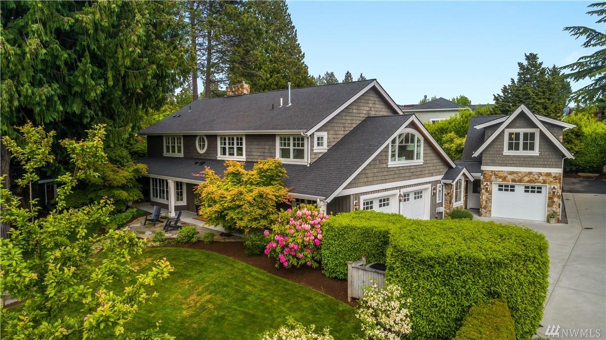 3610 92nd Ave - Photo 1