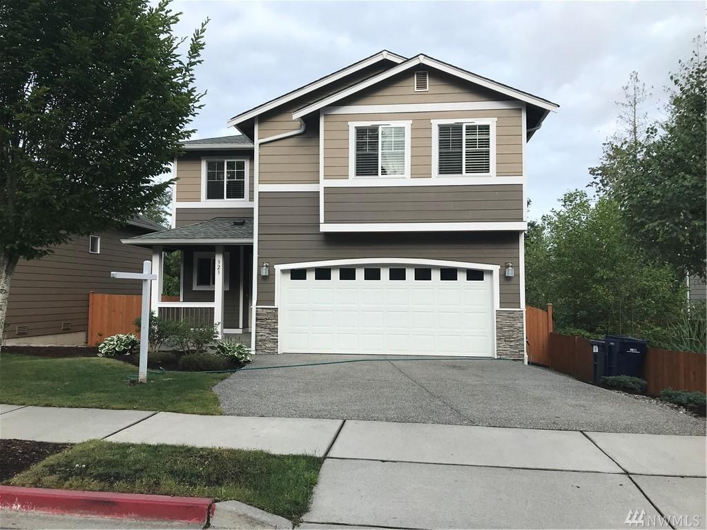 323 Jeff St - Photo 1