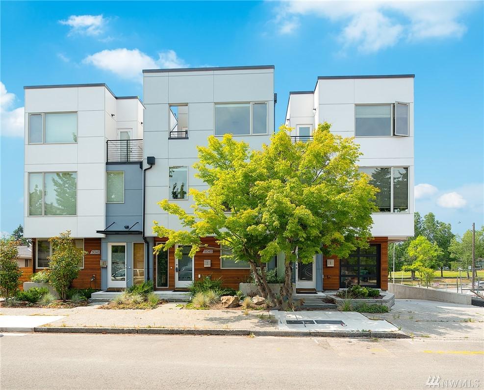 5045 Sand Point Place - Photo 1