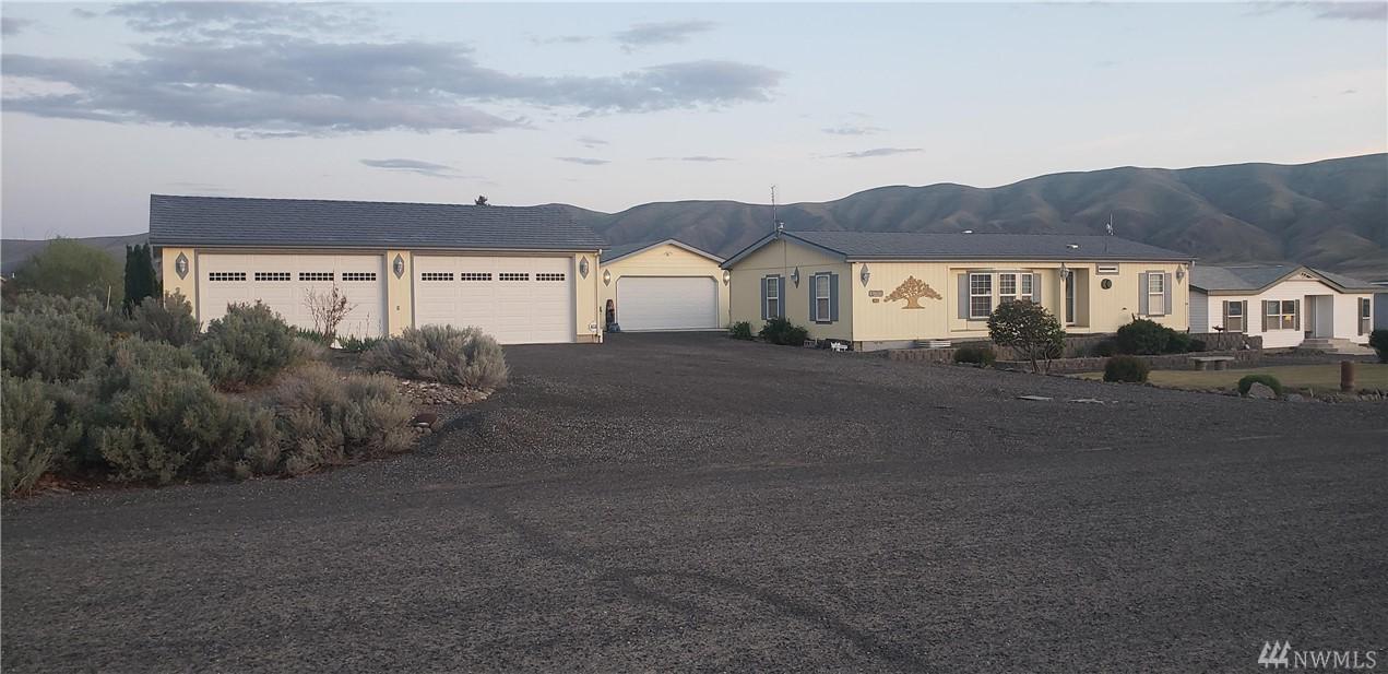 403 Apple Place - Photo 1