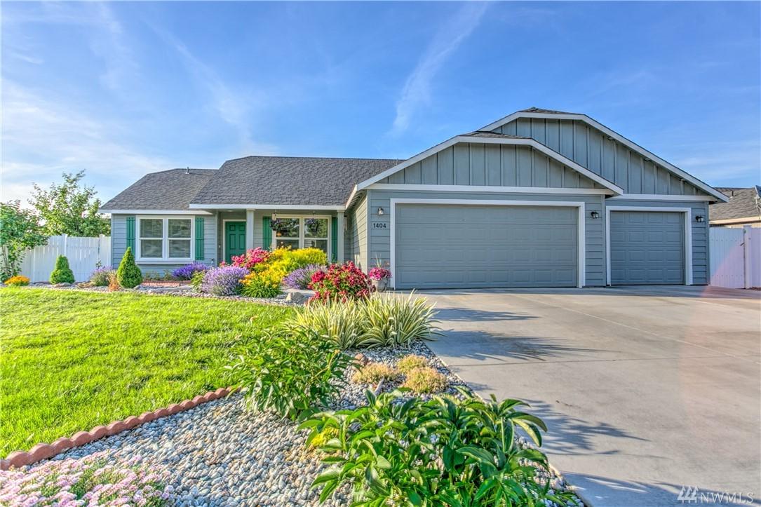 1404 Megan Dr - Photo 1