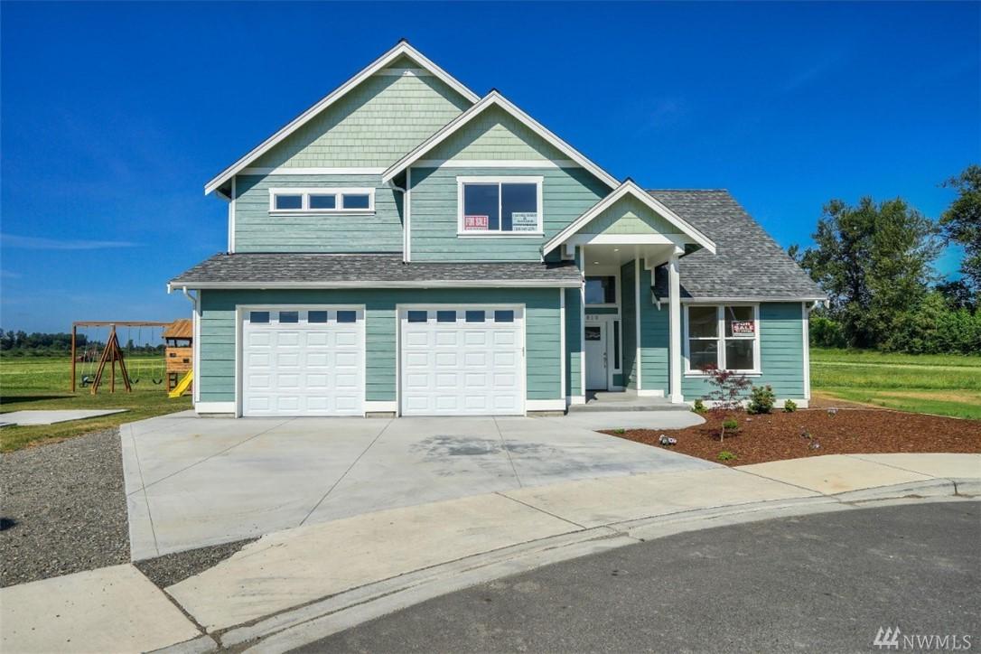 810 Sisters Ct - Photo 1