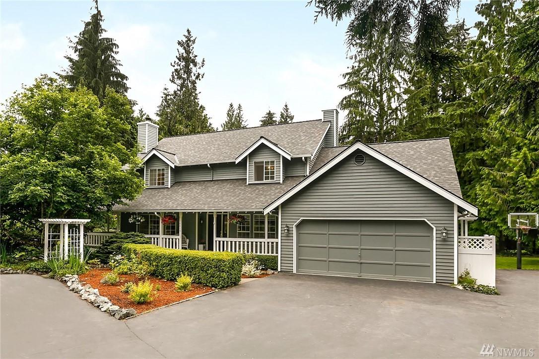 18415 236th Ave - Photo 1